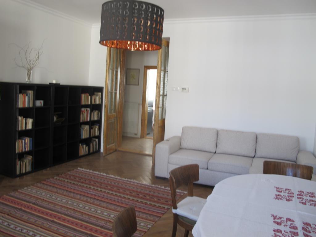 Apartament Czapskich Big House Apartment Krakow Room photo