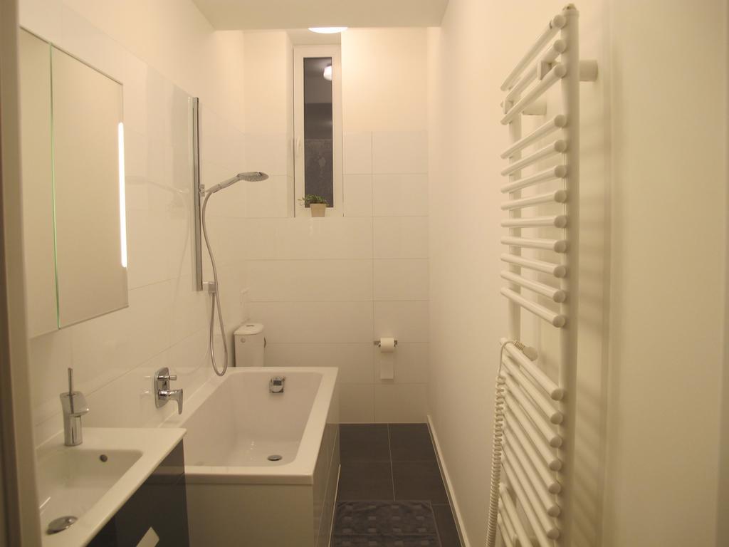 Apartament Czapskich Big House Apartment Krakow Room photo